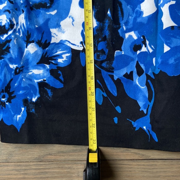 Cleo pencil skirt - Picture 10 of 11